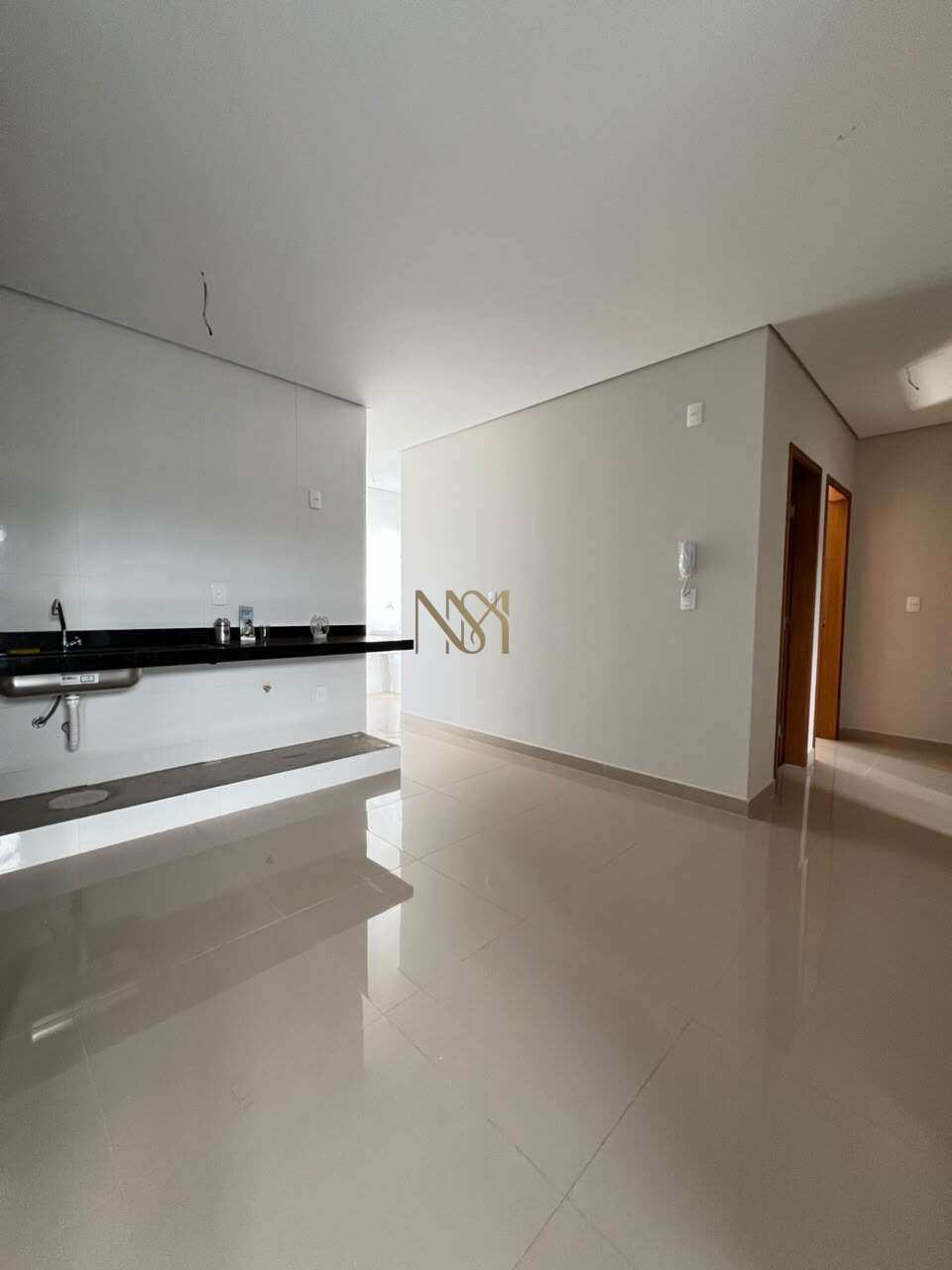 Apartamento à venda com 3 quartos, 100m² - ,