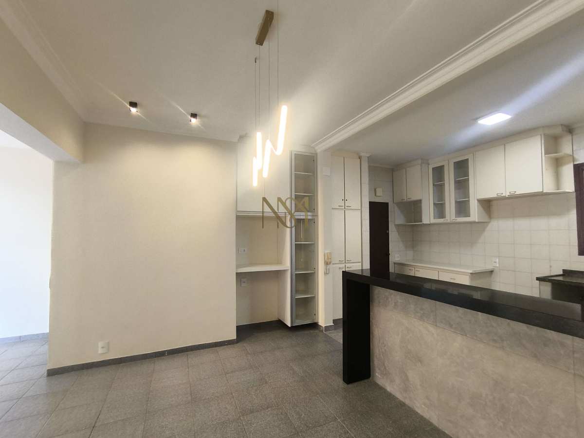  - Apartamento à Venda no Edifício Verona | Centro | 3 Quartos | 1 Suíte | 128 m²