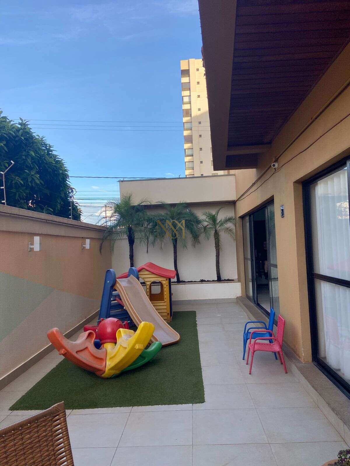Apartamento à venda com 3 quartos, 95m² - ,