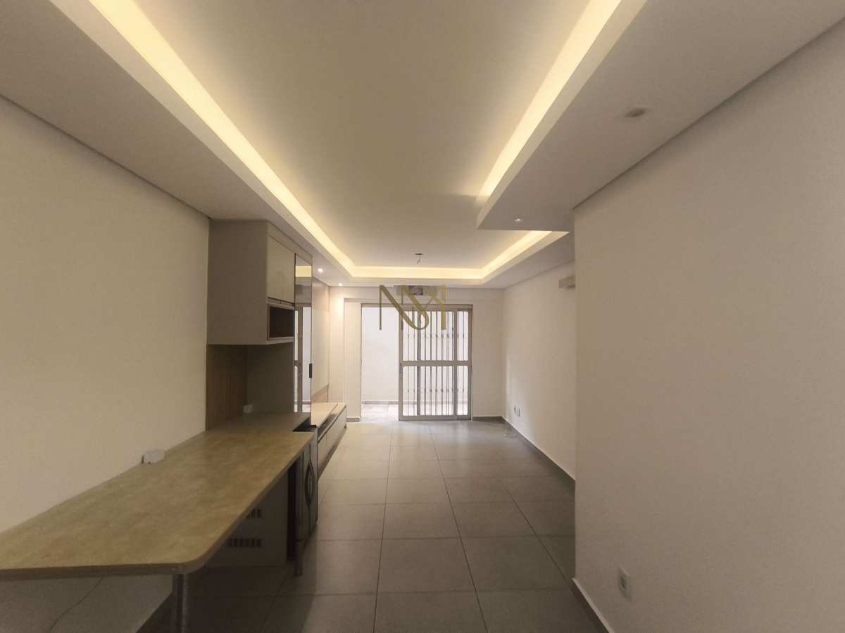  - Apartamento Térreo Reformado à Venda | 3 Quartos, Sendo 1 Suíte | Rua do Professor