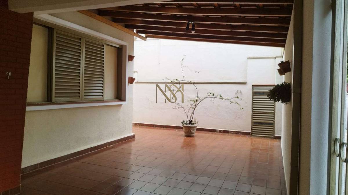 Casa à venda com 3 quartos, 210m² - Vila Tibério,Ribeirão Preto