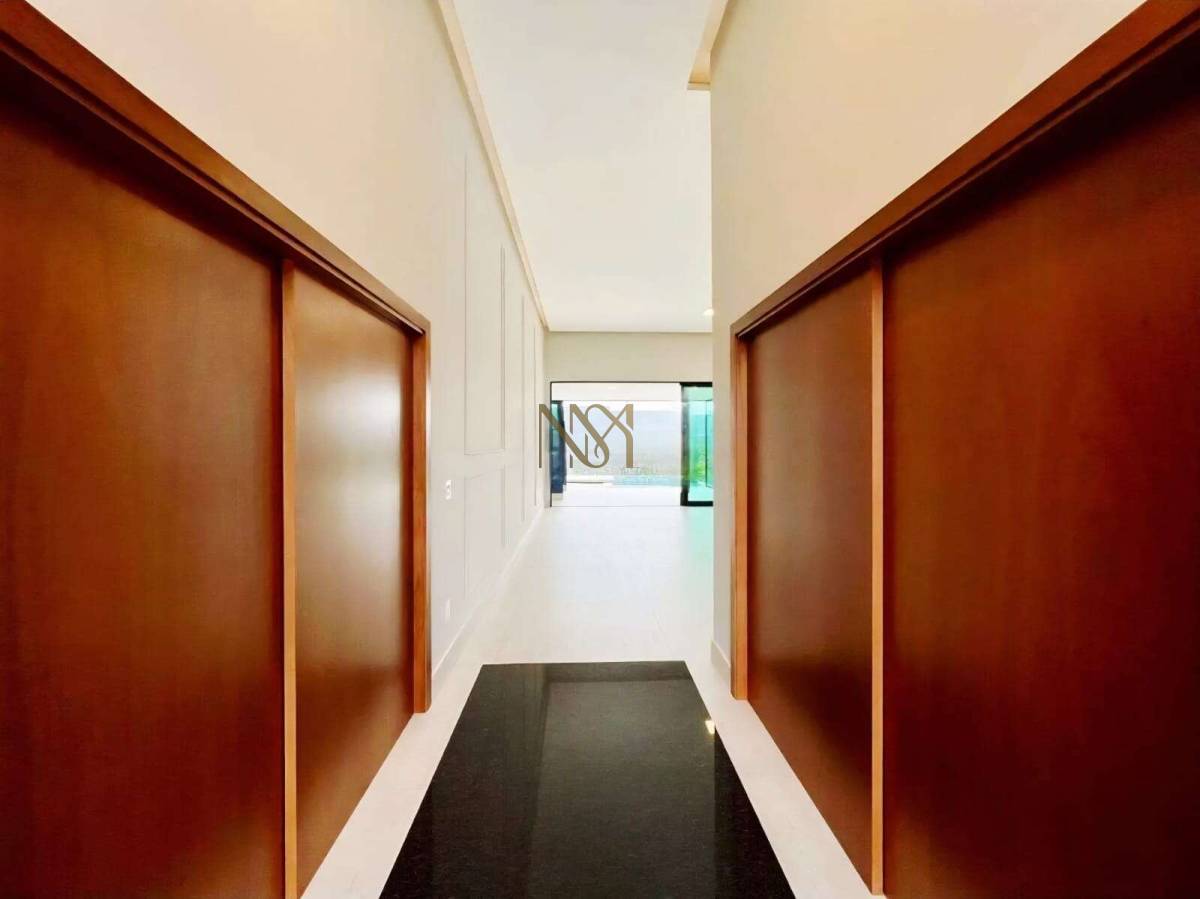  - Casa de 3 Suítes de Alto Padrão à Venda no Condomínio Siena – 250 m²