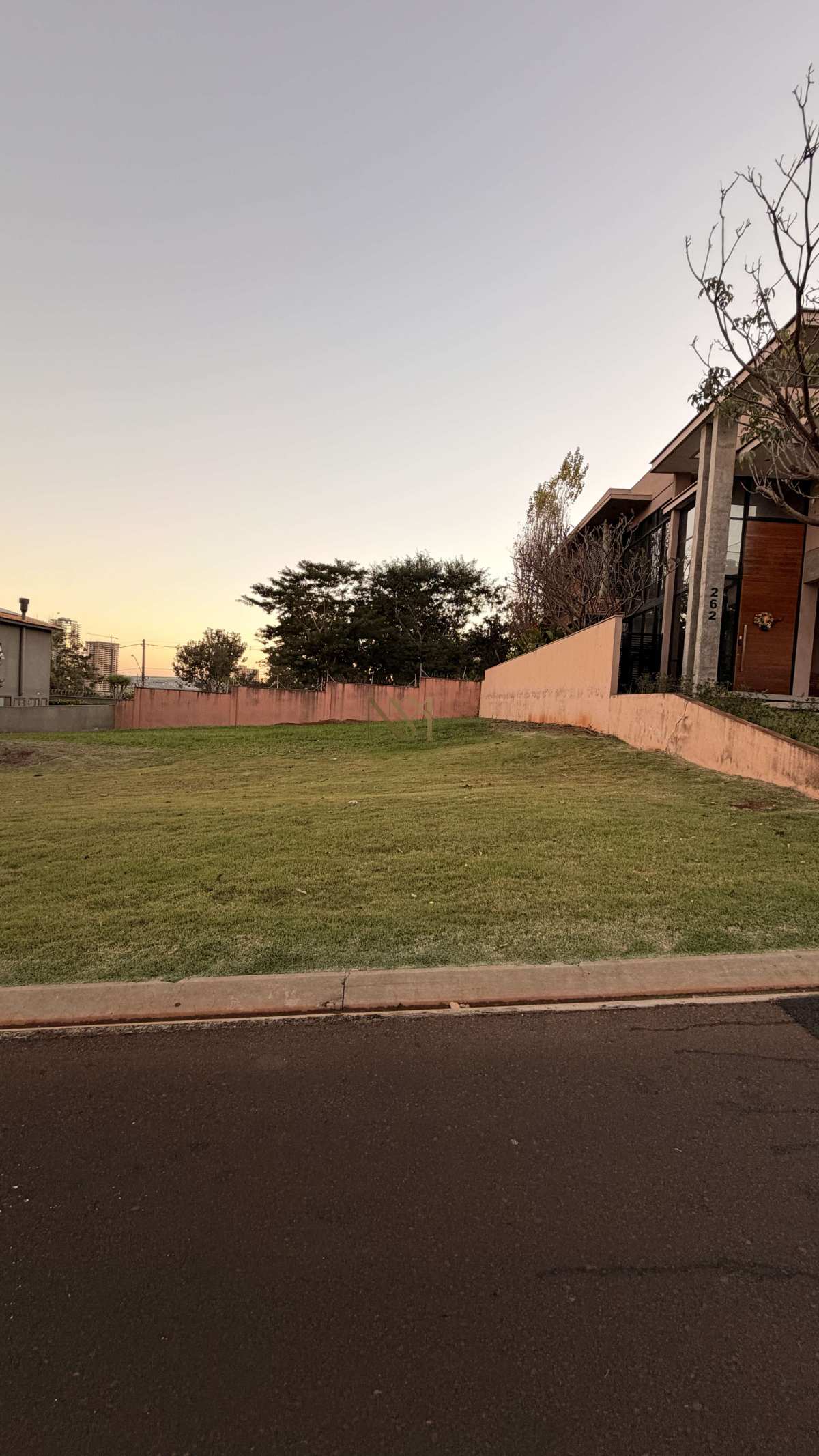 Lote à venda - Jardim Olhos D´Água I,Ribeirão Preto