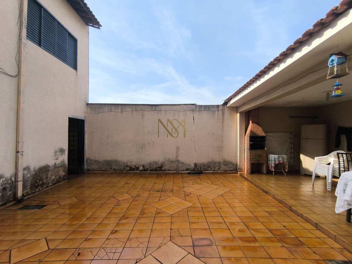 Casa à venda com 3 quartos, 282,30m² - Sumarezinho,Ribeirão Preto